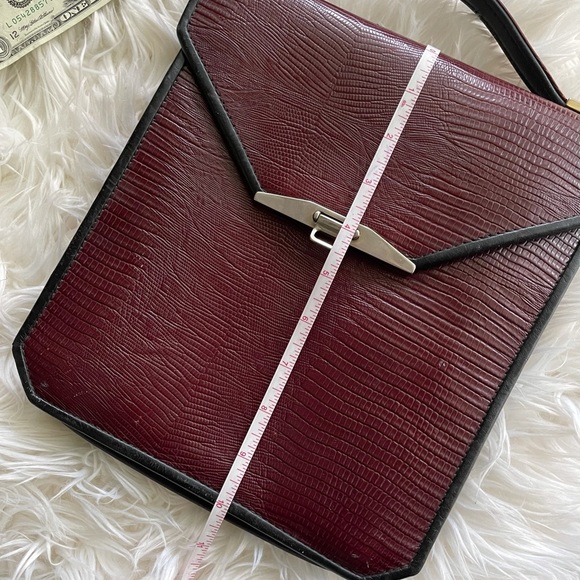 Vintage Real Leather Embossed Messenger Bag Purse - Picture 9 of 11